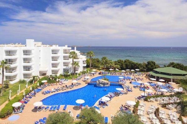 Aparthotel Tropic Garden hotel para ninos en Ibiza