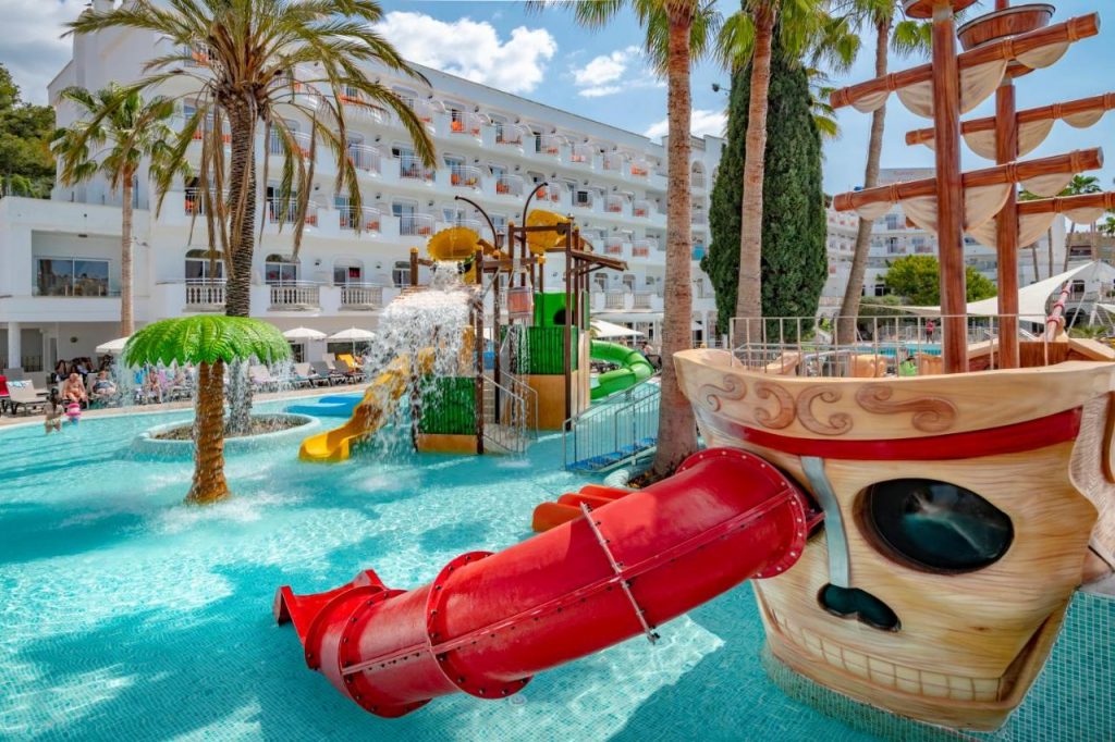 Hotel Best Lloret Splash hotel con toboganes en Lloret de Mar