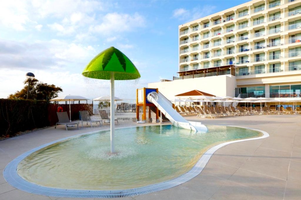 Palladium Hotel Menorca para vacaciones familiares