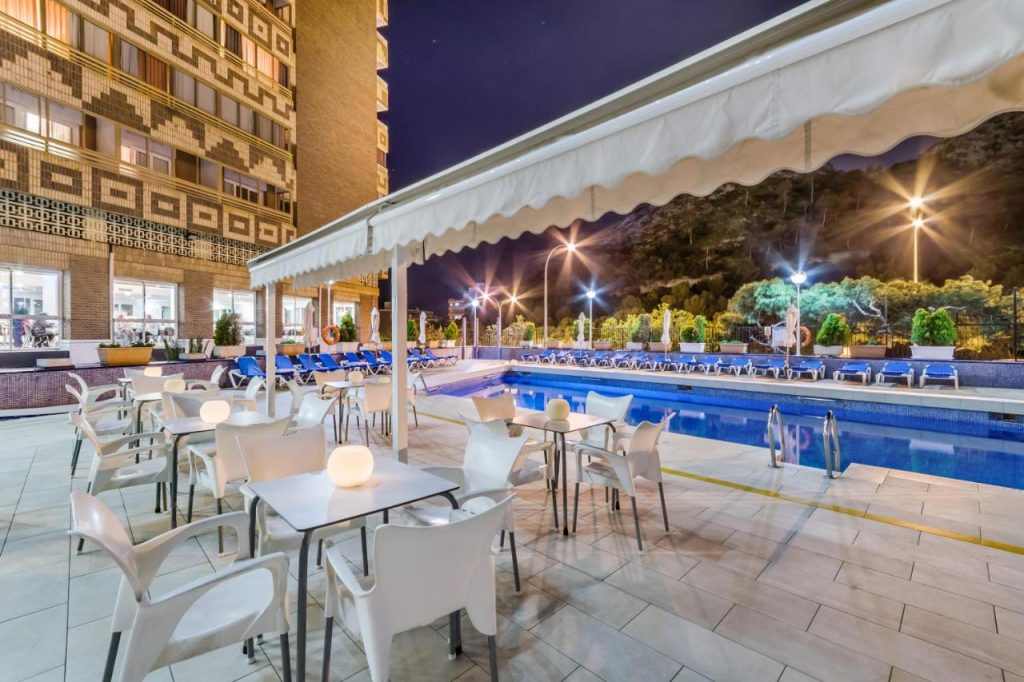 Hotel Maya para vacaciones con niÃ±os en Alicante
